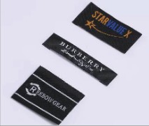 Corrugated shipping cartons with labels